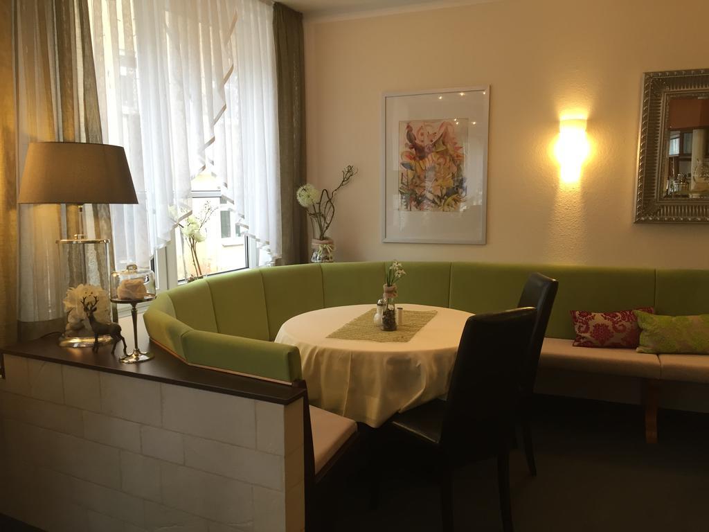 Hotel Kronprinz Кульмбах Екстер'єр фото