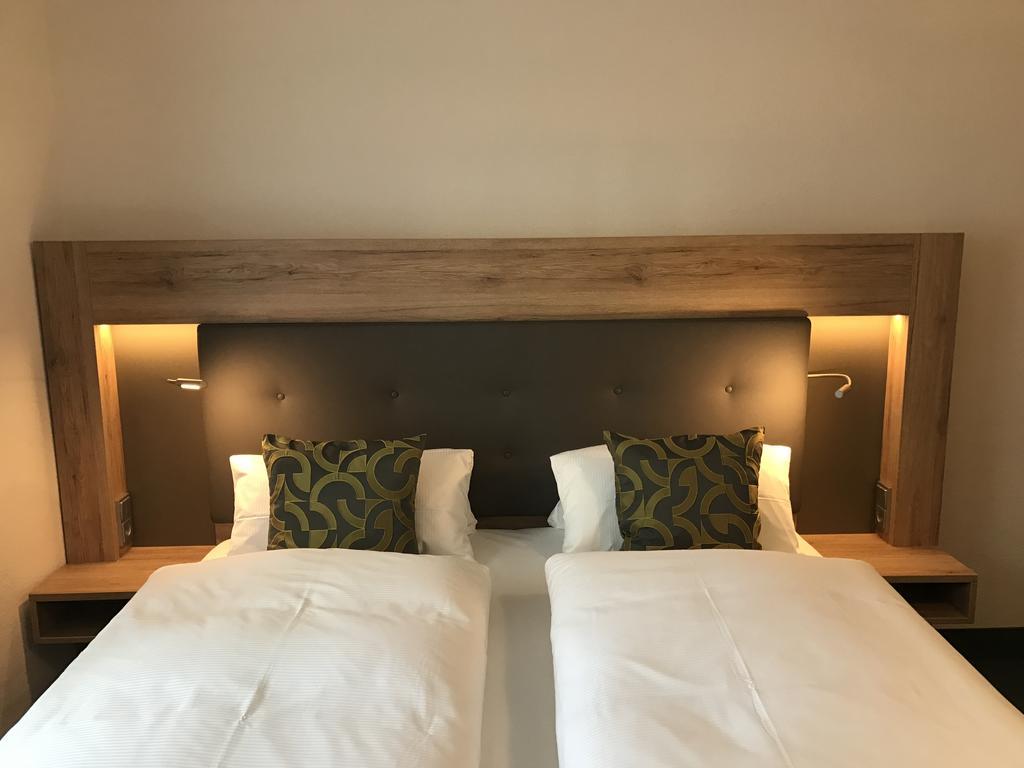 Hotel Kronprinz Кульмбах Екстер'єр фото